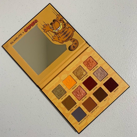 Glamlite x Garfield Eyeshadow Palette-New - Picture 6 of 13